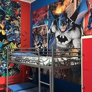 Comics Casa de hóspedes